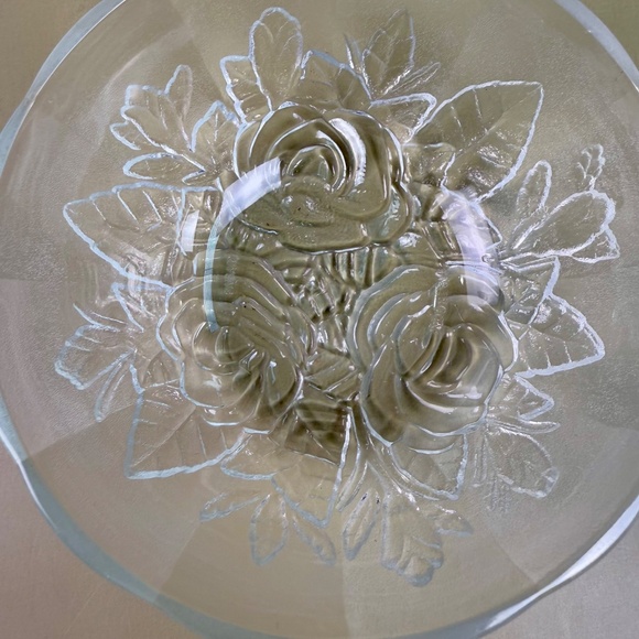 Pasari Crystal “Livia” Rose Glass Bowl | 5" Wide | Embossed Floral Pattern - Picture 5 of 9